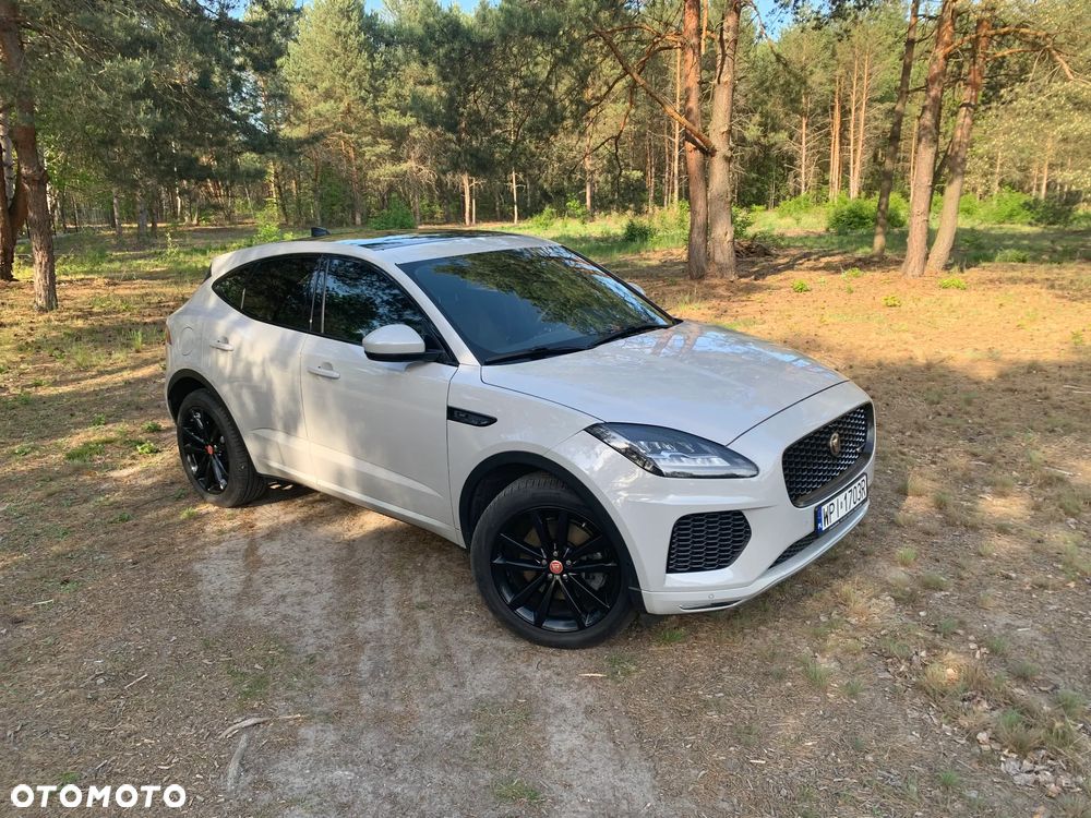 Jaguar E-Pace 2.0 i4P AWD R-Dynamic SE - 8