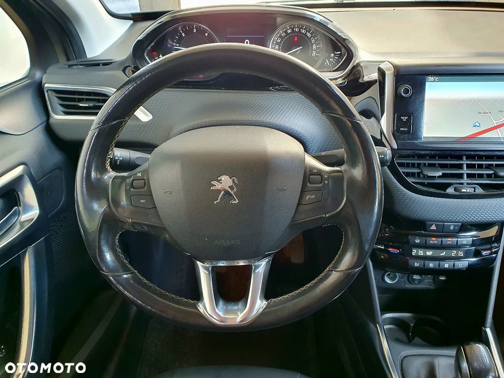 Peugeot 2008 1.6 e-HDi Allure S&S - 7
