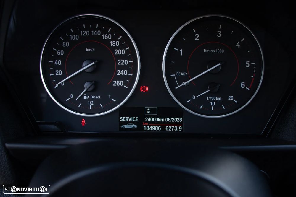 BMW 220 d Coupe Pack M - 16