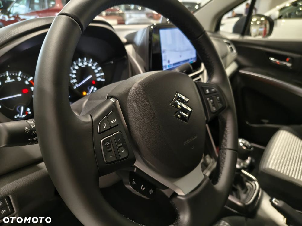 Suzuki S-Cross 1.4 BoosterJet mHEV Premium Plus SP - 17
