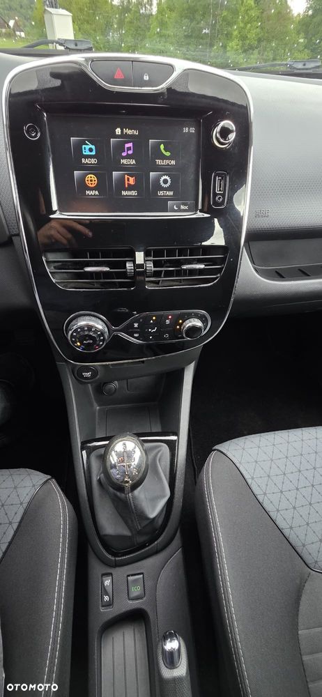 Renault Clio TCe 90 Limited - 14