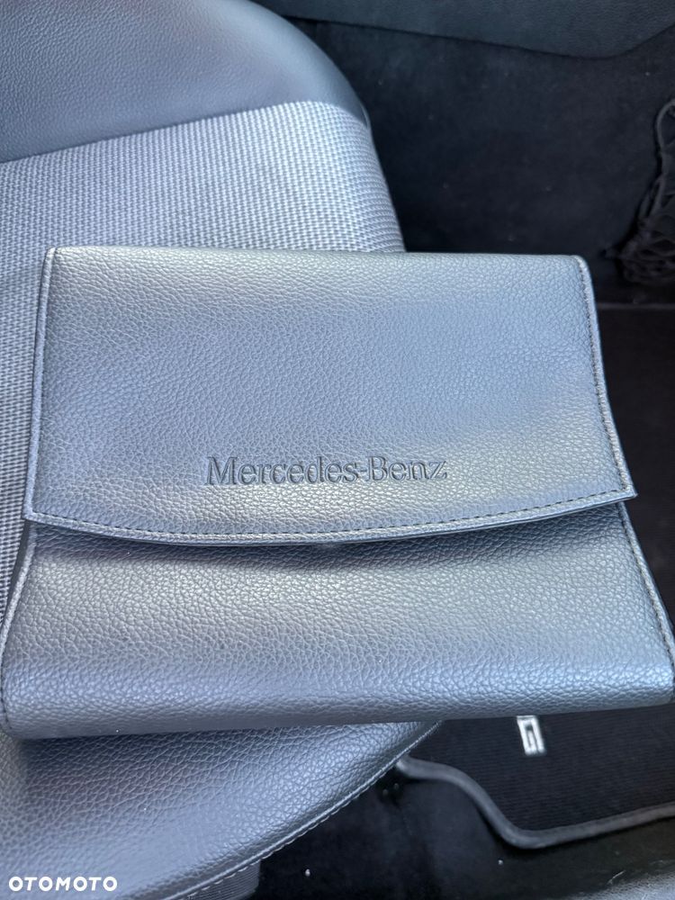 Mercedes-Benz Klasa C 180 Kompressor BlueEFFICIENCY Avantgarde - 15