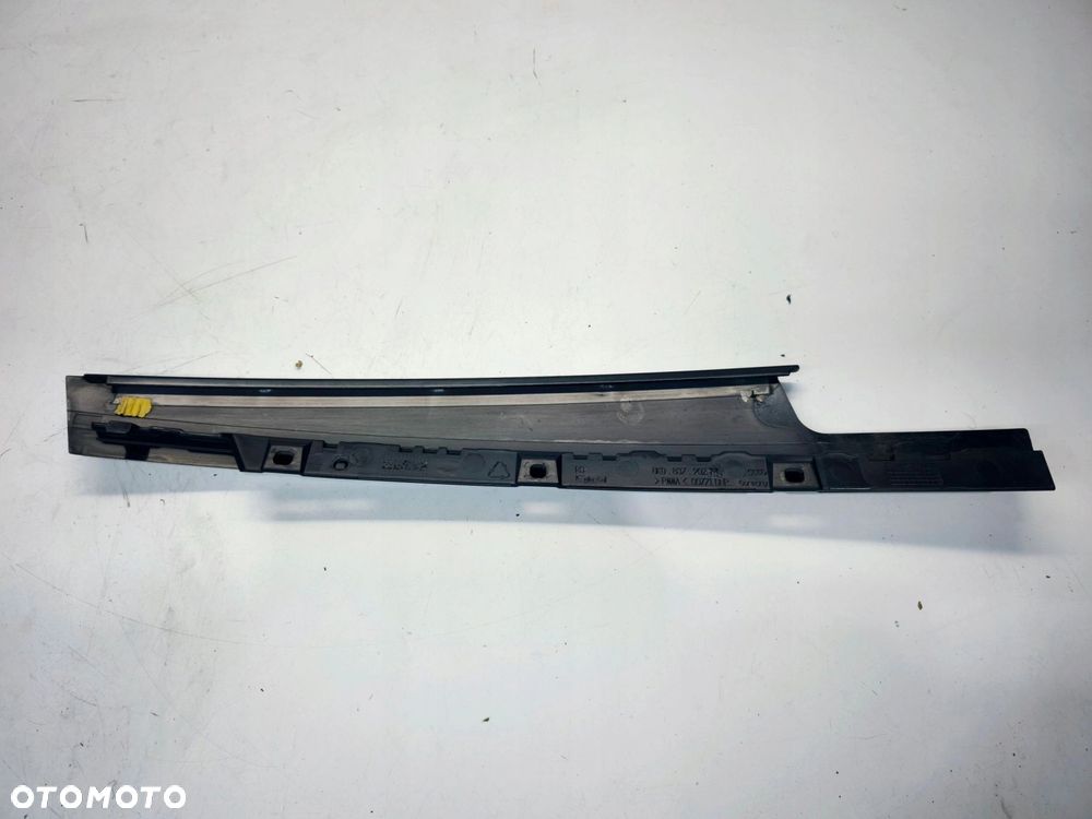 NAKŁADKA OSŁONA SŁUPKA DRZWI PRAWY PRZÓD AUDI A4 B8 8K0837902M POŁYSK - 3