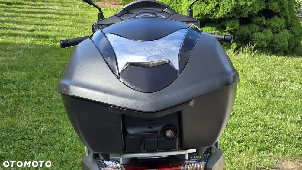 Honda SH - 27