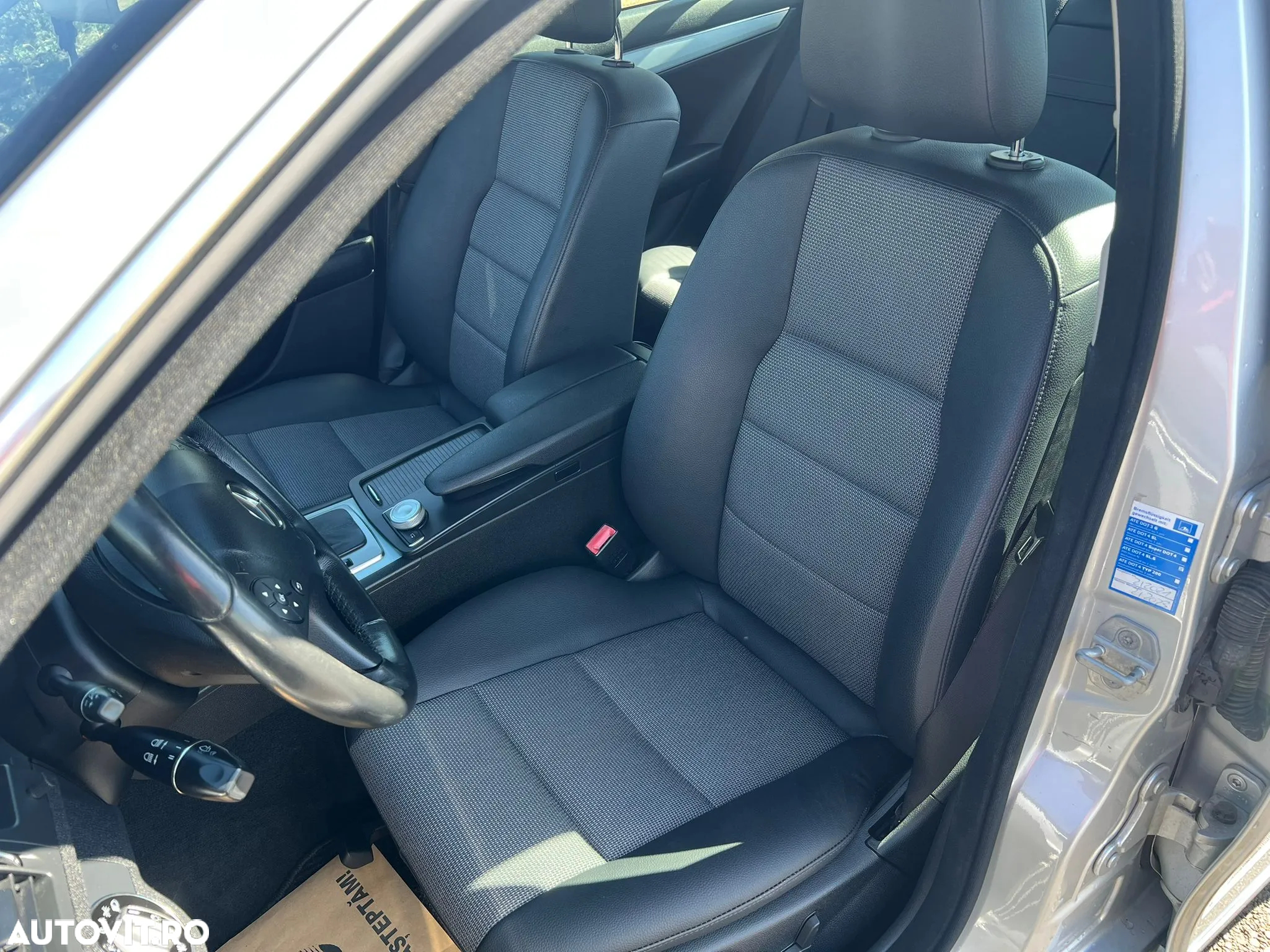 Mercedes-Benz C 180 T CGI Automatik BlueEFFICIENCY Elegance - 6