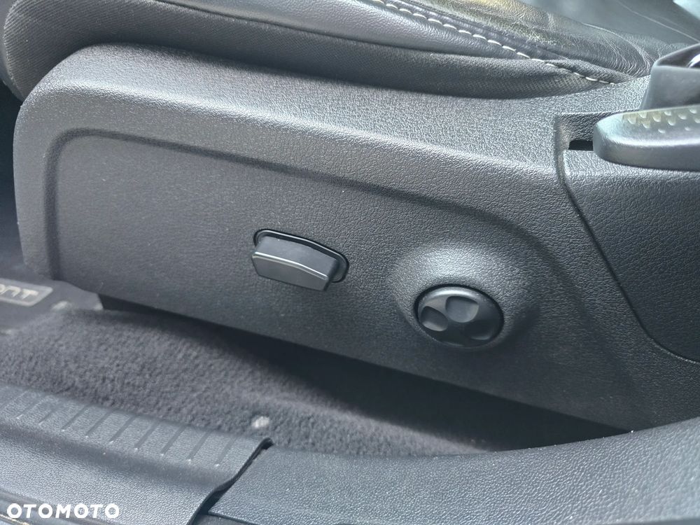 Fiat Freemont 2.0 Multijet 16V DPF Automatik Allrad Lounge - 18