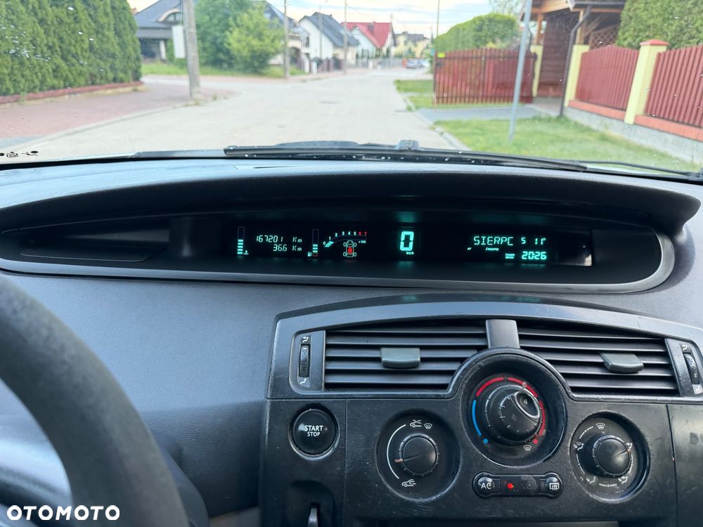 Renault Scenic 1.6 Confort Expression - 6