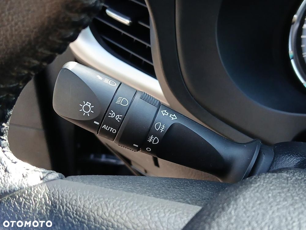 Toyota Hilux 2.8 D-4D Double Cab SR5 4x4 - 24