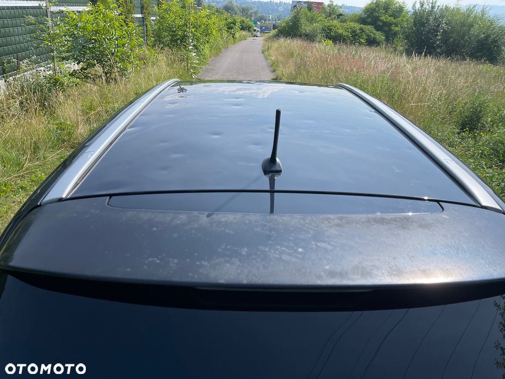 Toyota Avensis 2.2 D-4D Sol Plus NAVI - 7