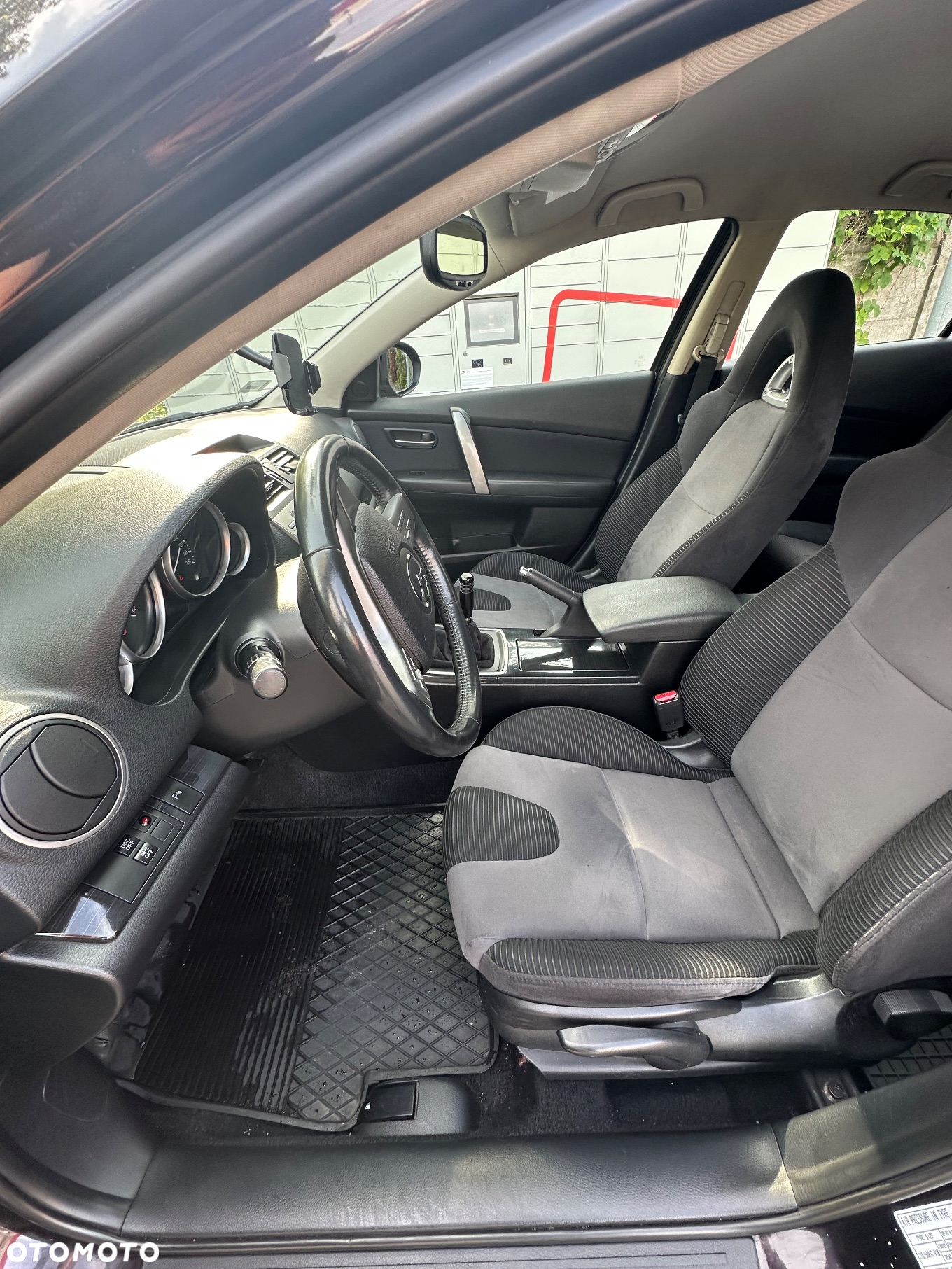 Mazda 6 2.0 Active - 27