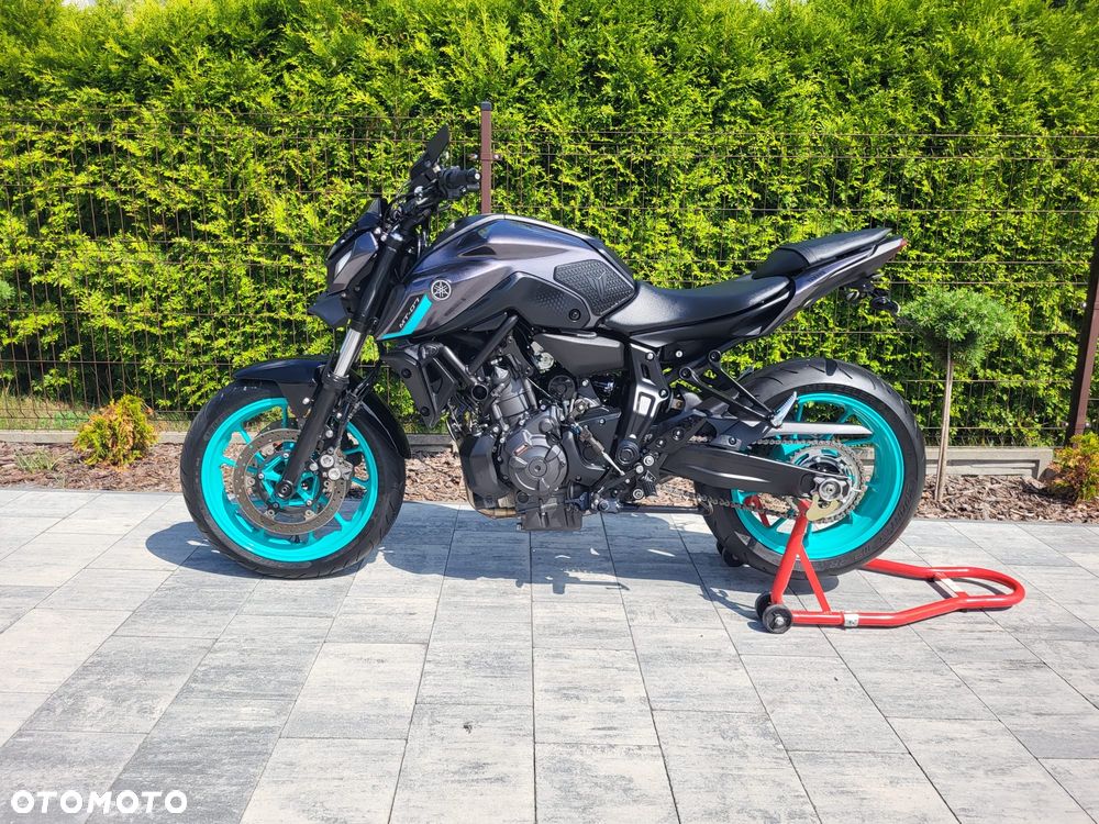 Yamaha MT - 11