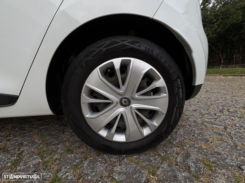 Renault Clio 1.5 dCi Comfort - 13