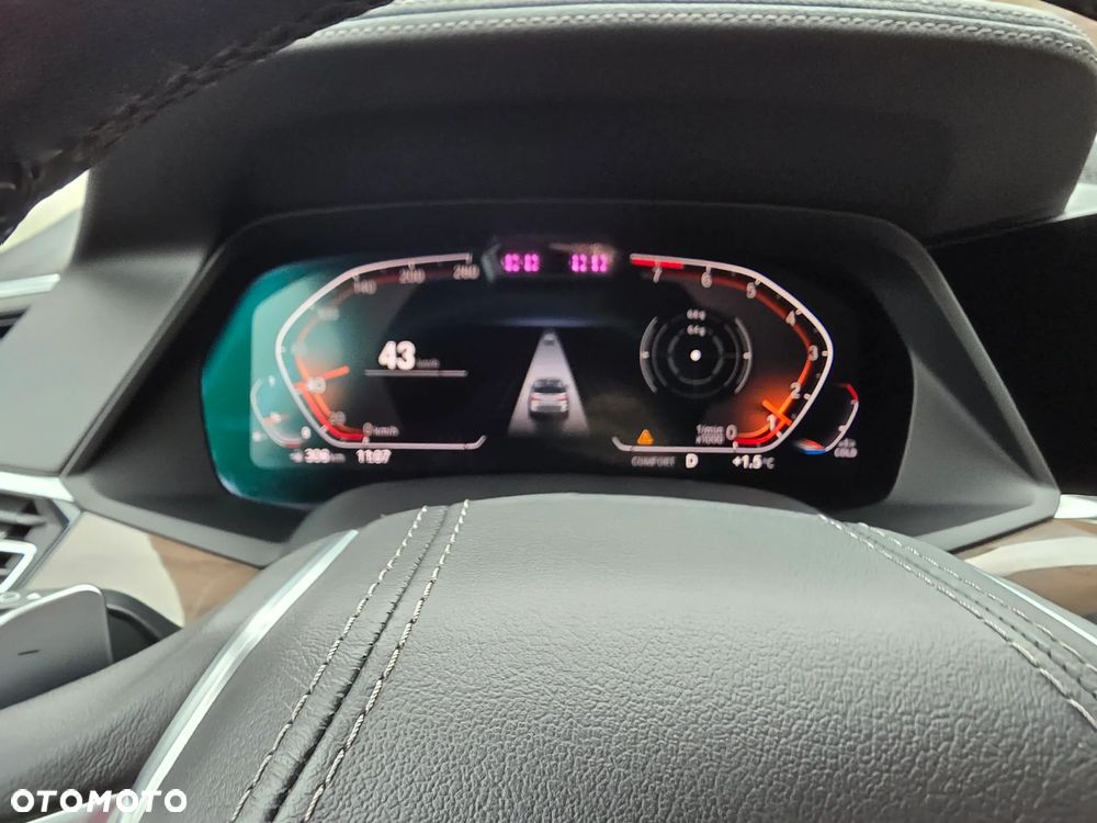 BMW X7 xDrive40i - 20