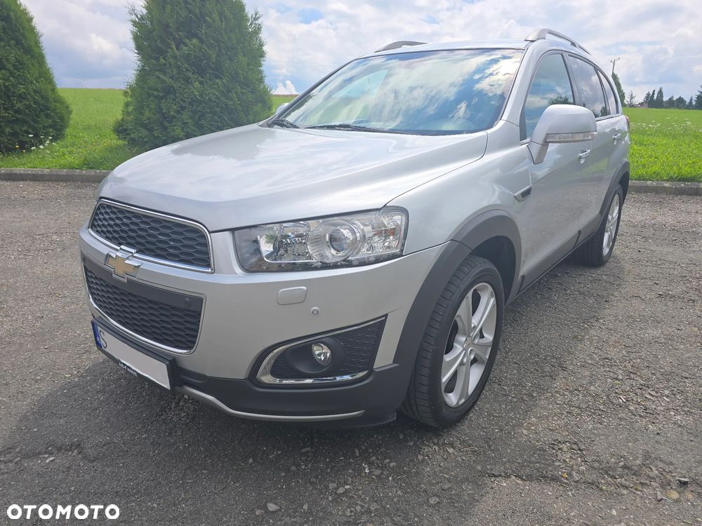 Chevrolet Captiva 2.2 D LTZ - 3