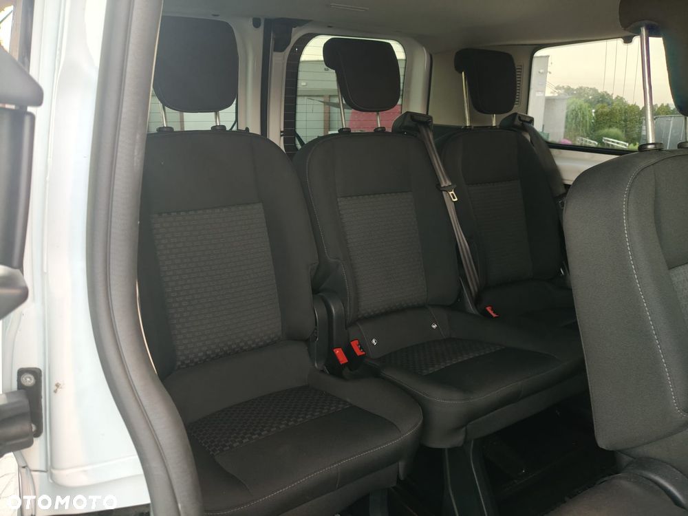 Ford Transit Custom - 13