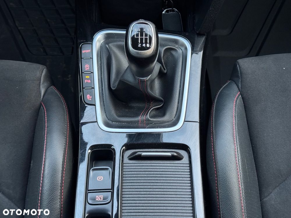 Kia ProCeed 1.6 T-GDI GT - 20