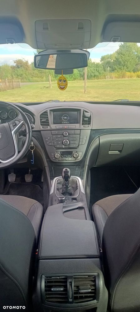 Opel Insignia 2.0 CDTI - 10