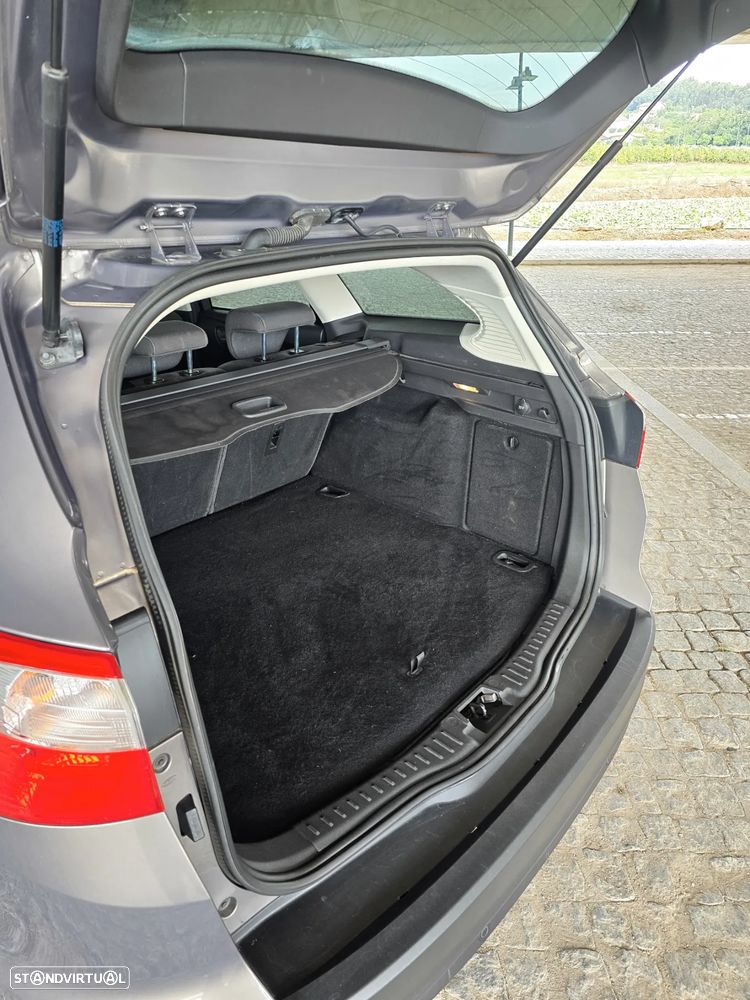 Ford Focus SW 1.0 SCTi Titanium Best - 11