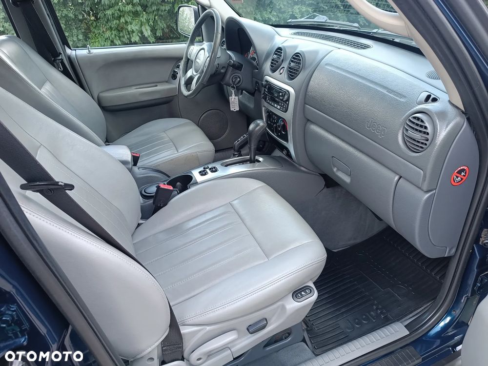 Jeep Cherokee 3.7 Automatik Limited - 17