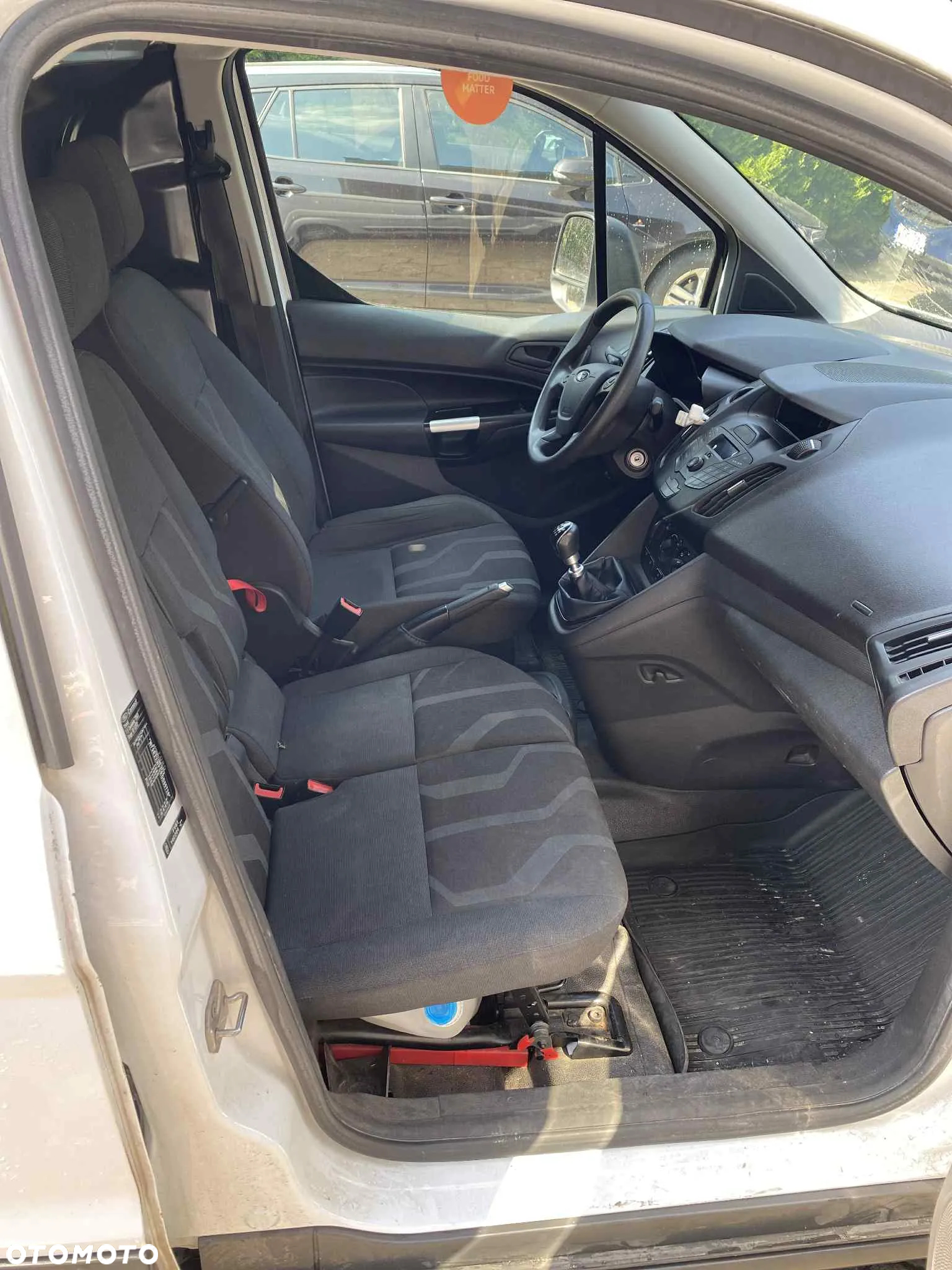 Ford Transit Connect - 7