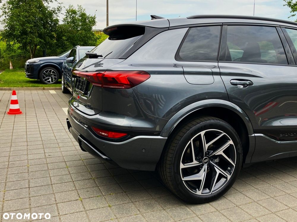 Audi Q6 e-tron 2026