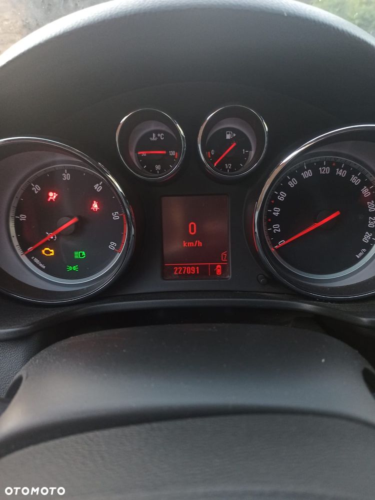 Opel Insignia 2.0 CDTI Sport - 10