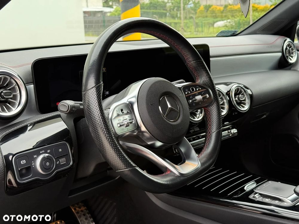 Mercedes-Benz CLA - 20
