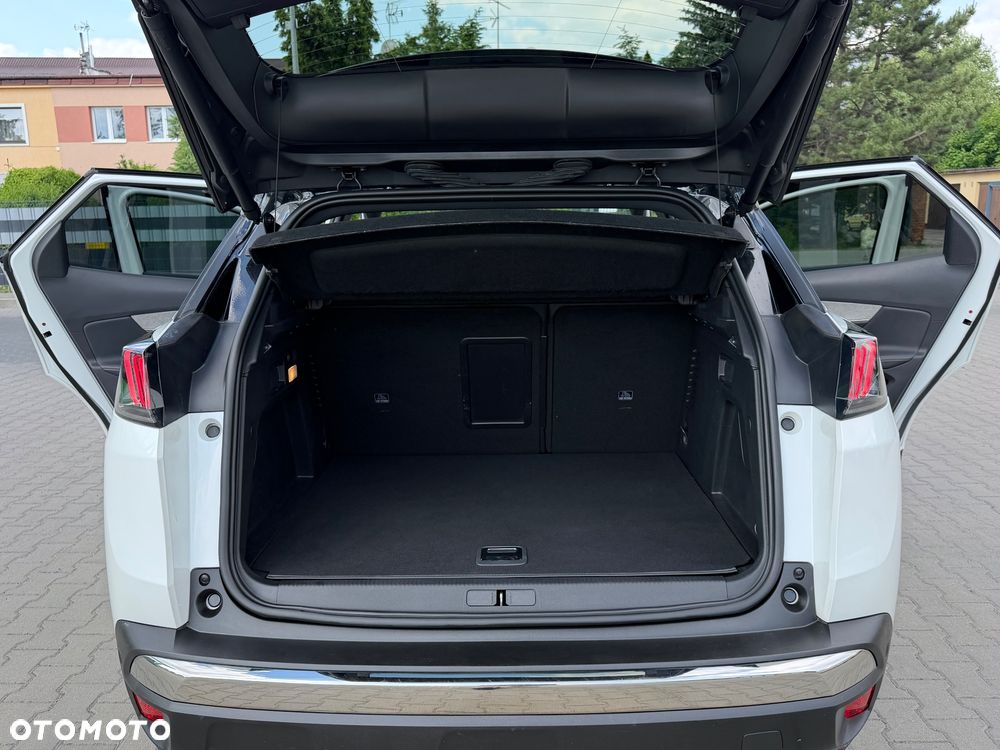 Peugeot 3008 1.6 PureTech HYbrid Allure S&S EAT8 - 35