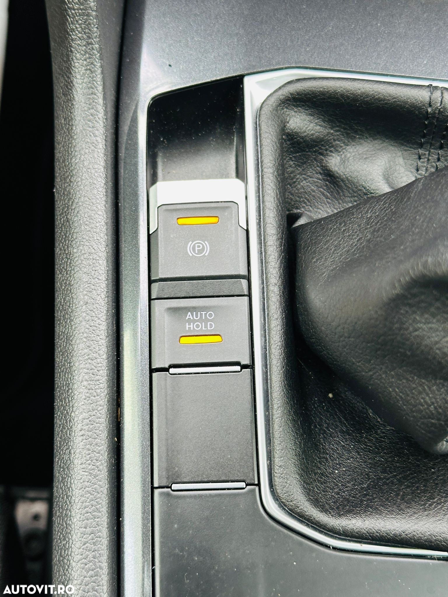 Volkswagen Tiguan - 31