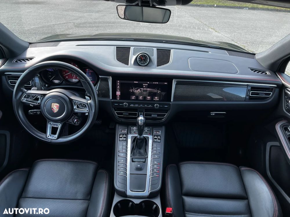 Porsche Macan - 15