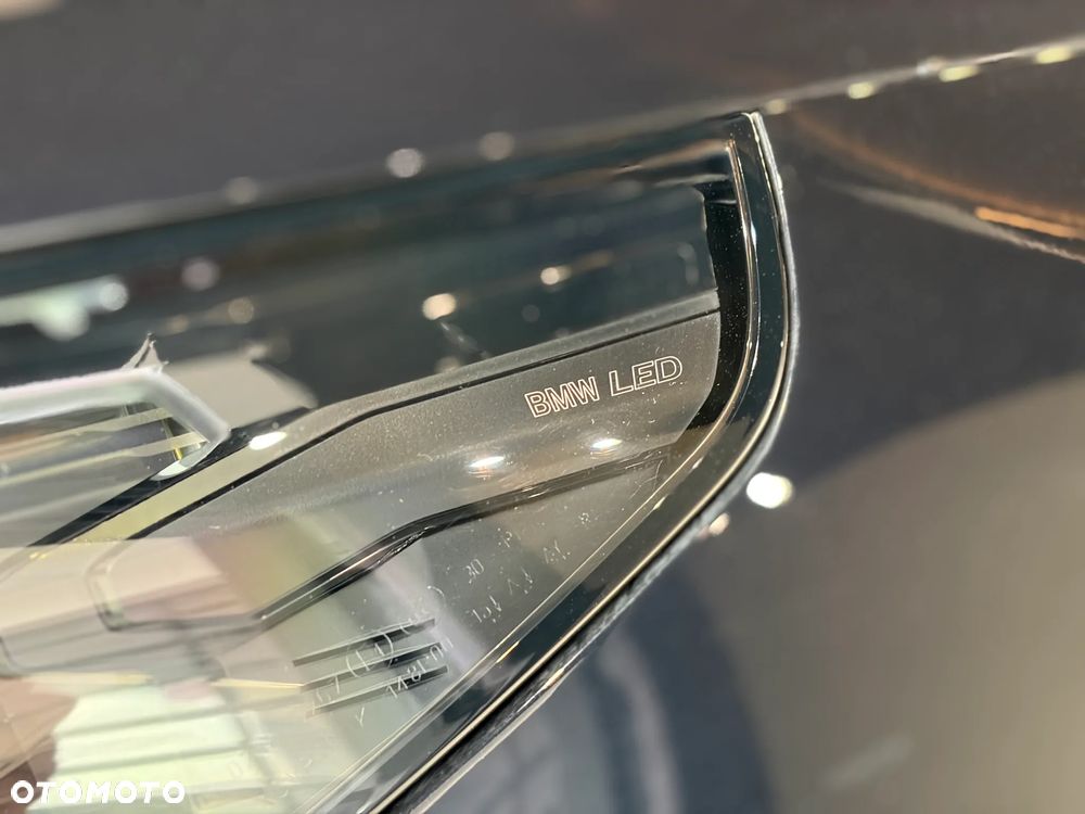 BMW Seria 5 520d xDrive mHEV M Sport - 14