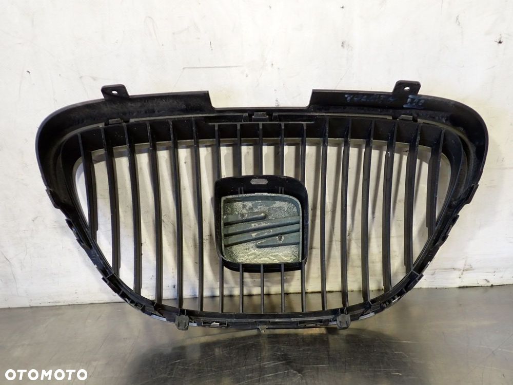 GRILL ATRAPA SEAT TOLEDO III 5P0853654 - 3