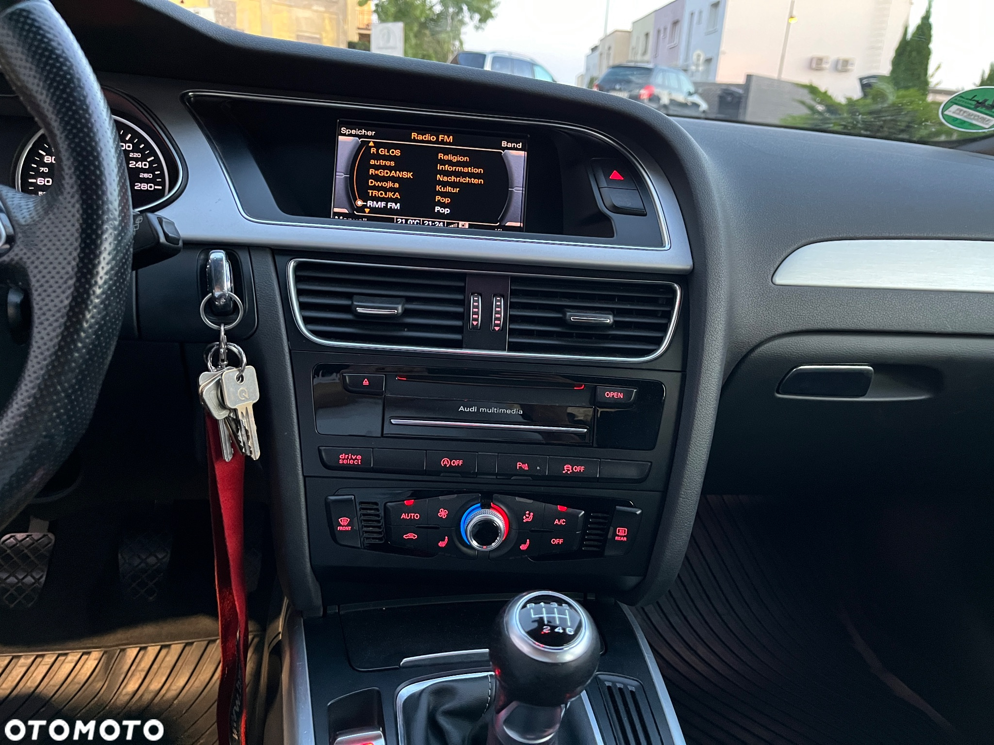 Audi A4 Avant 2.0 TDI DPF clean diesel S line Sportpaket - 21