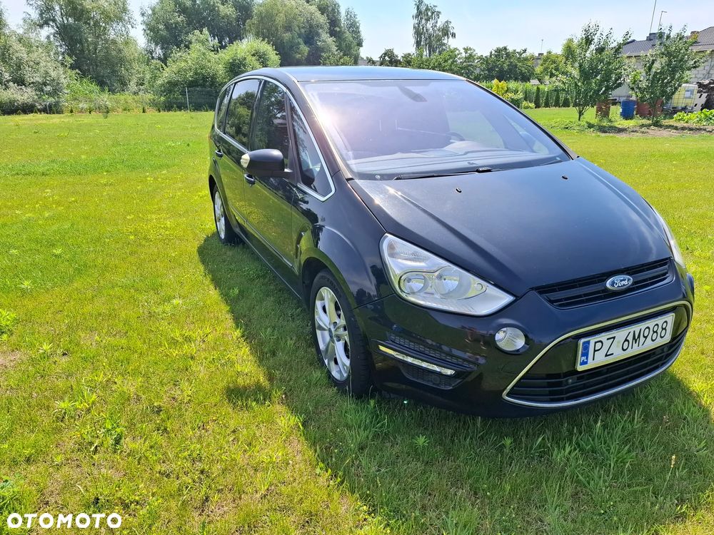 Ford S-Max - 19