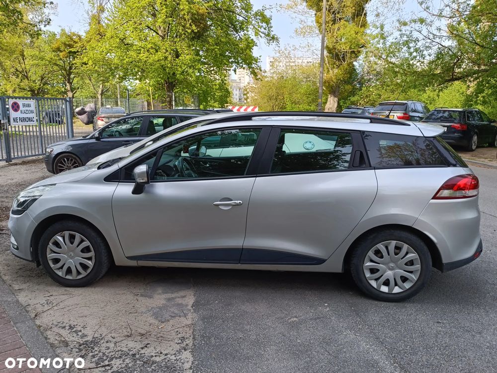 Renault Clio 1.2 16V Alize - 12