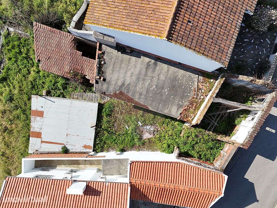 Moradia T1 para venda - Grande imagem: 2/6