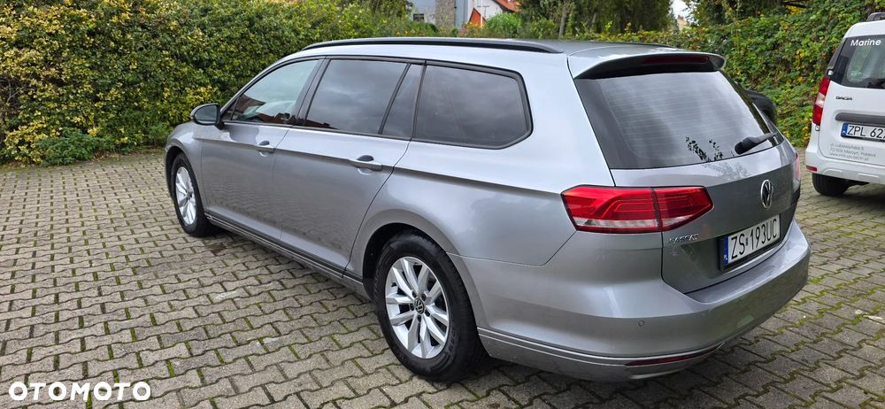 Volkswagen Passat 1.6 TDI BMT Trendline - 3