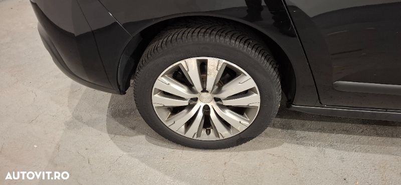 Peugeot 3008 - 8