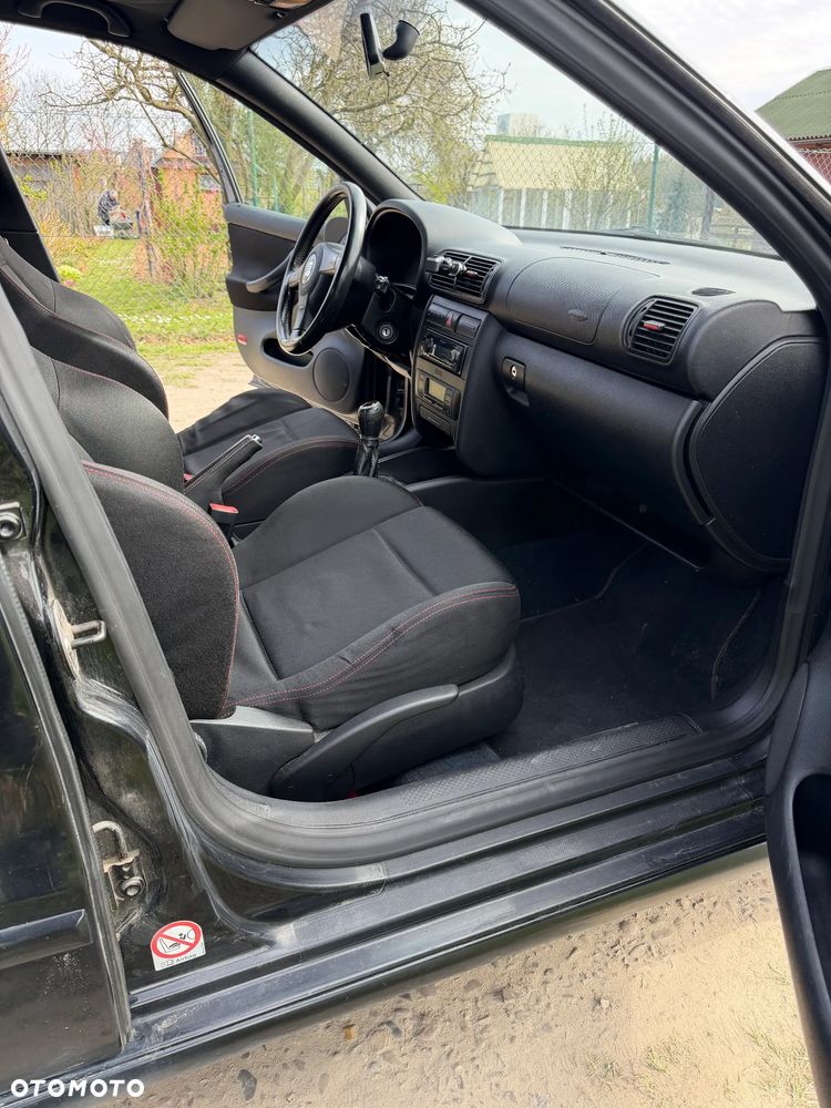 Seat Leon 1.8T Cupra R - 14