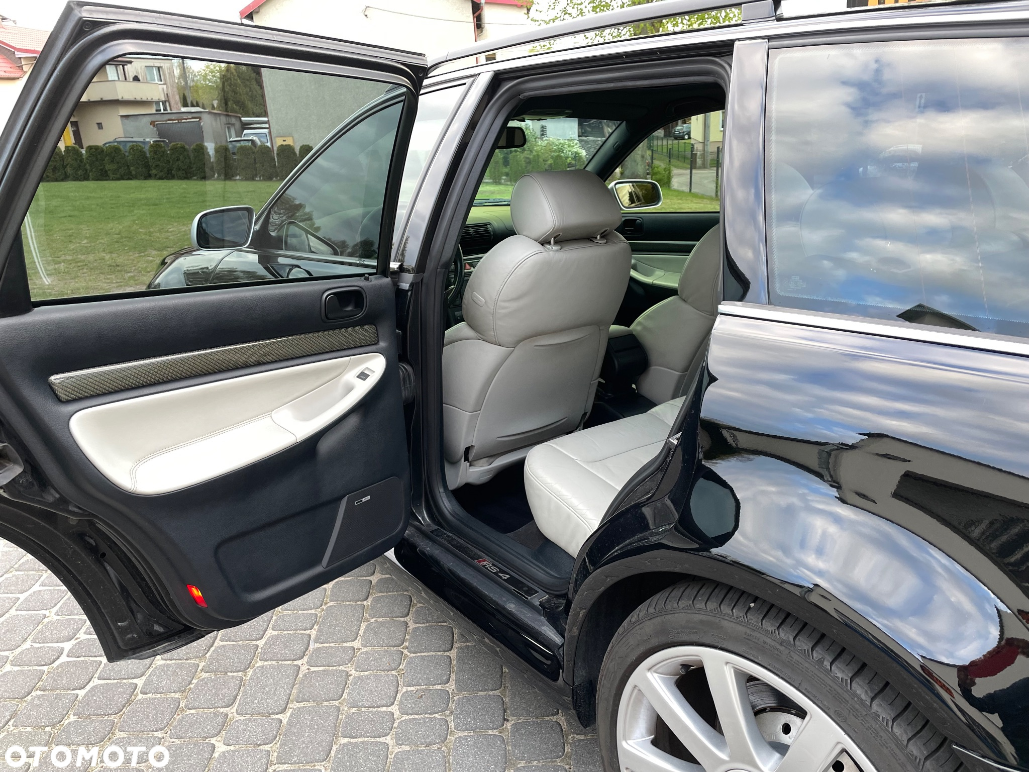 Audi RS4 Avant 2.7 Quattro - 9
