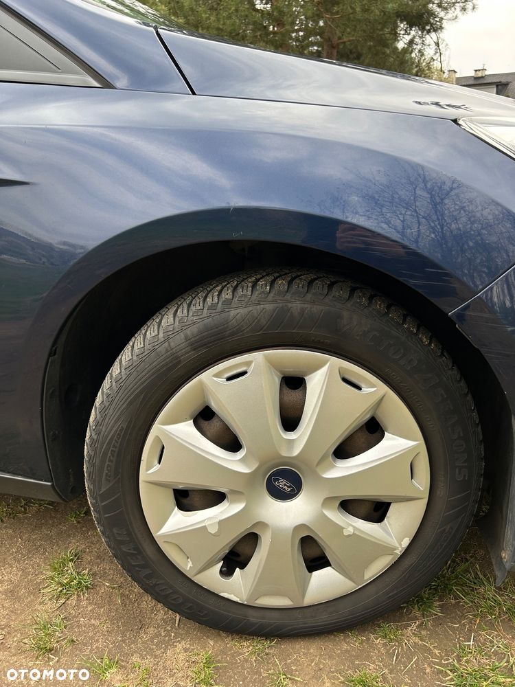 Ford Focus 1.6 Ambiente - 15