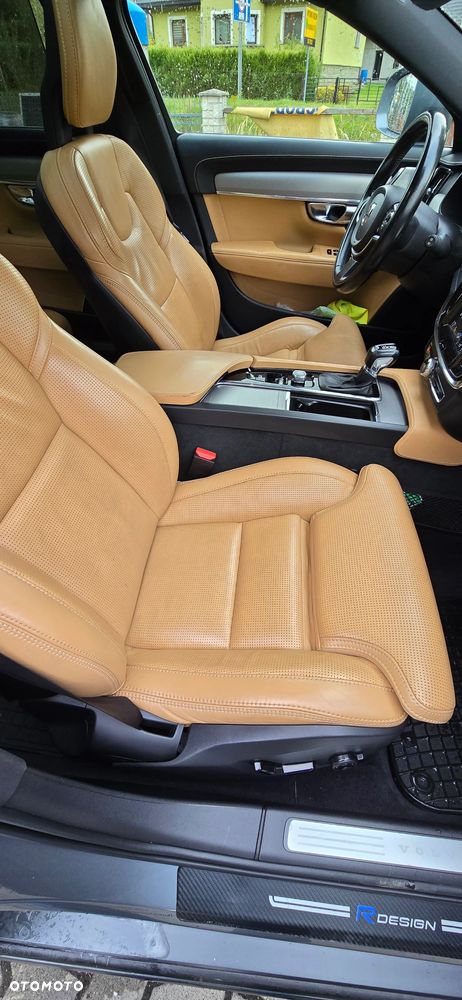 Volvo V90 Cross Country - 8