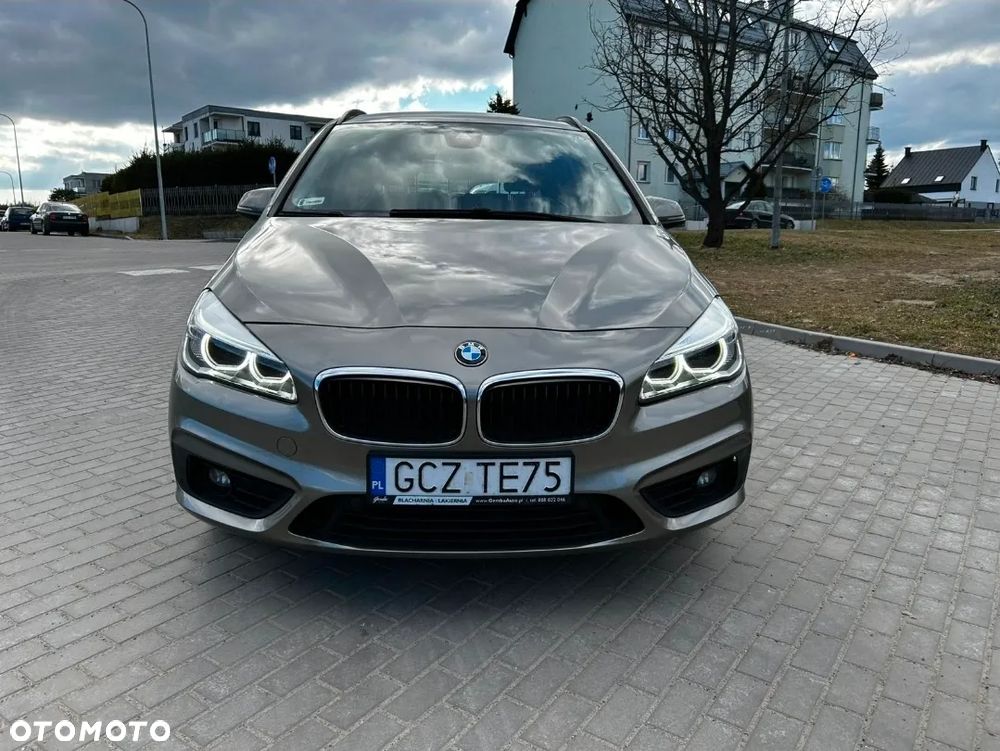 BMW Seria 2 216d Sport Line - 5