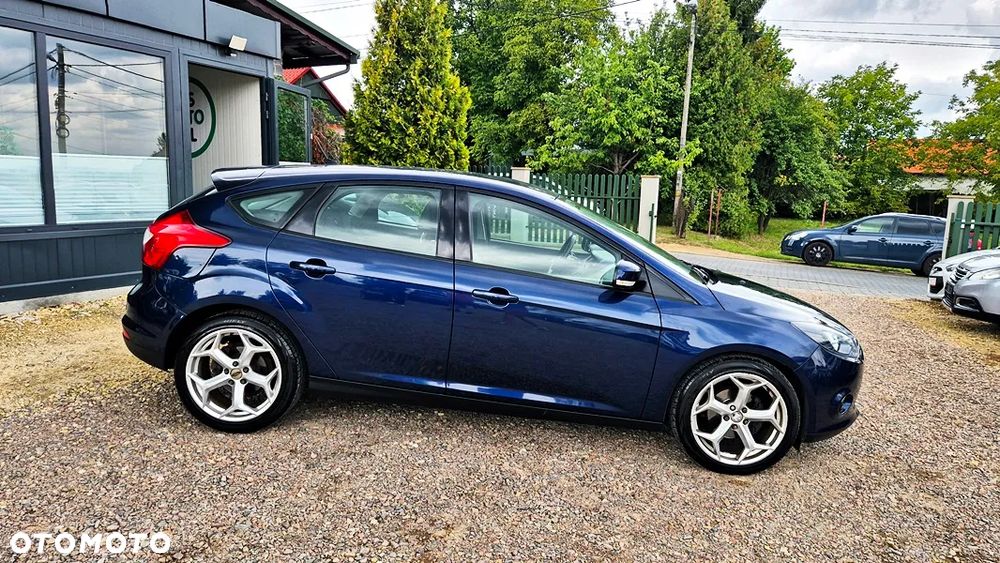Ford Focus 1.6 Titanium - 12