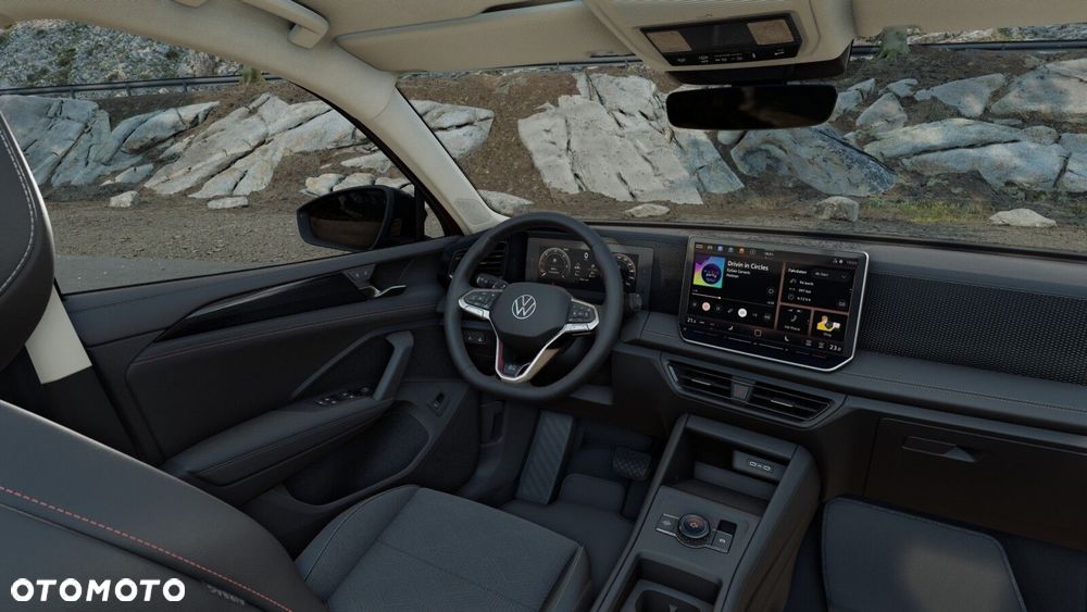 Volkswagen Tiguan - 11
