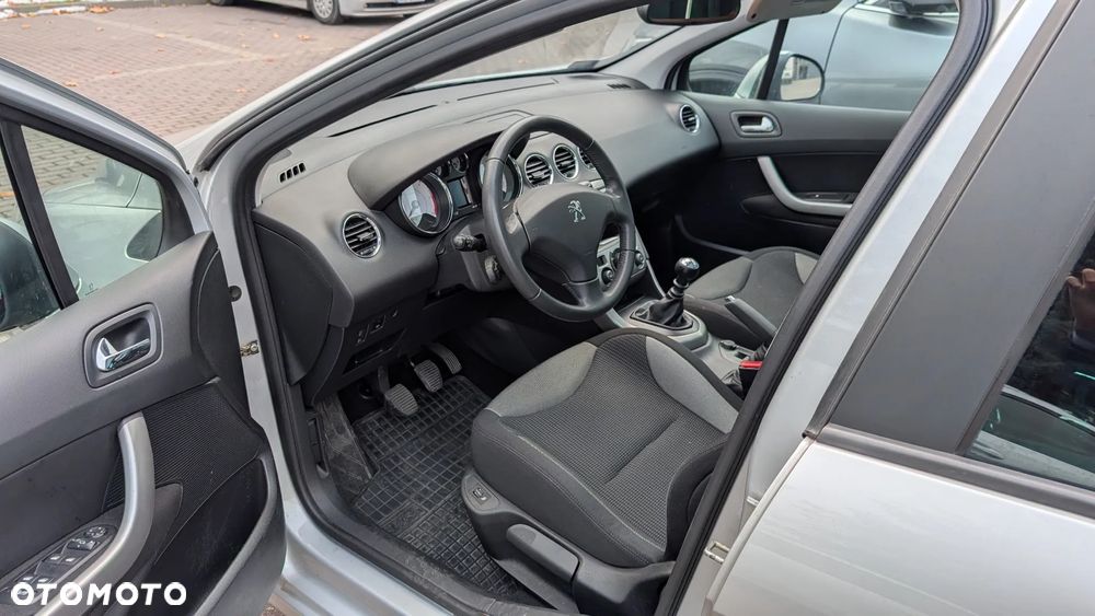 Peugeot 308 ver-hdi-fap-110-family - 15