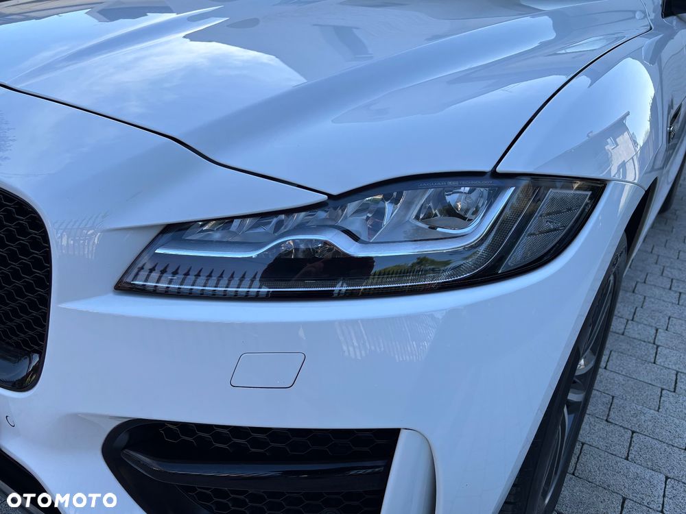 Jaguar F-Pace 2.0 i4D AWD R-Sport - 5