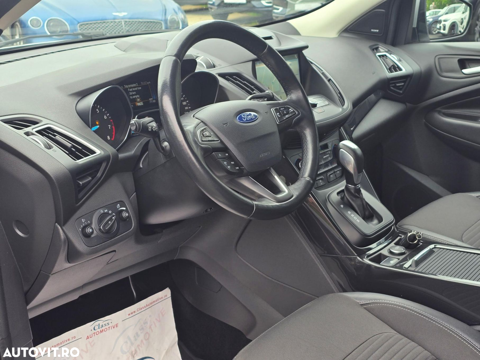 Ford Kuga - 9