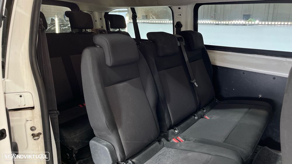 Peugeot Traveller 1.5 BlueHDi L2H1 Active Standard - 9