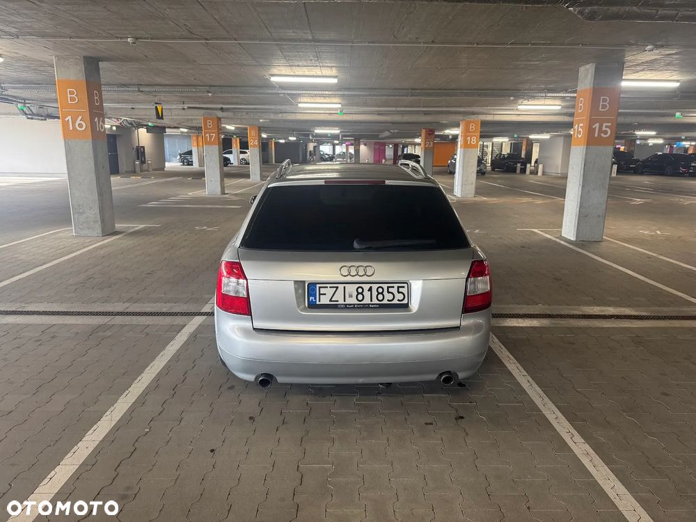 Audi A4 Avant 1.8 T quattro - 2
